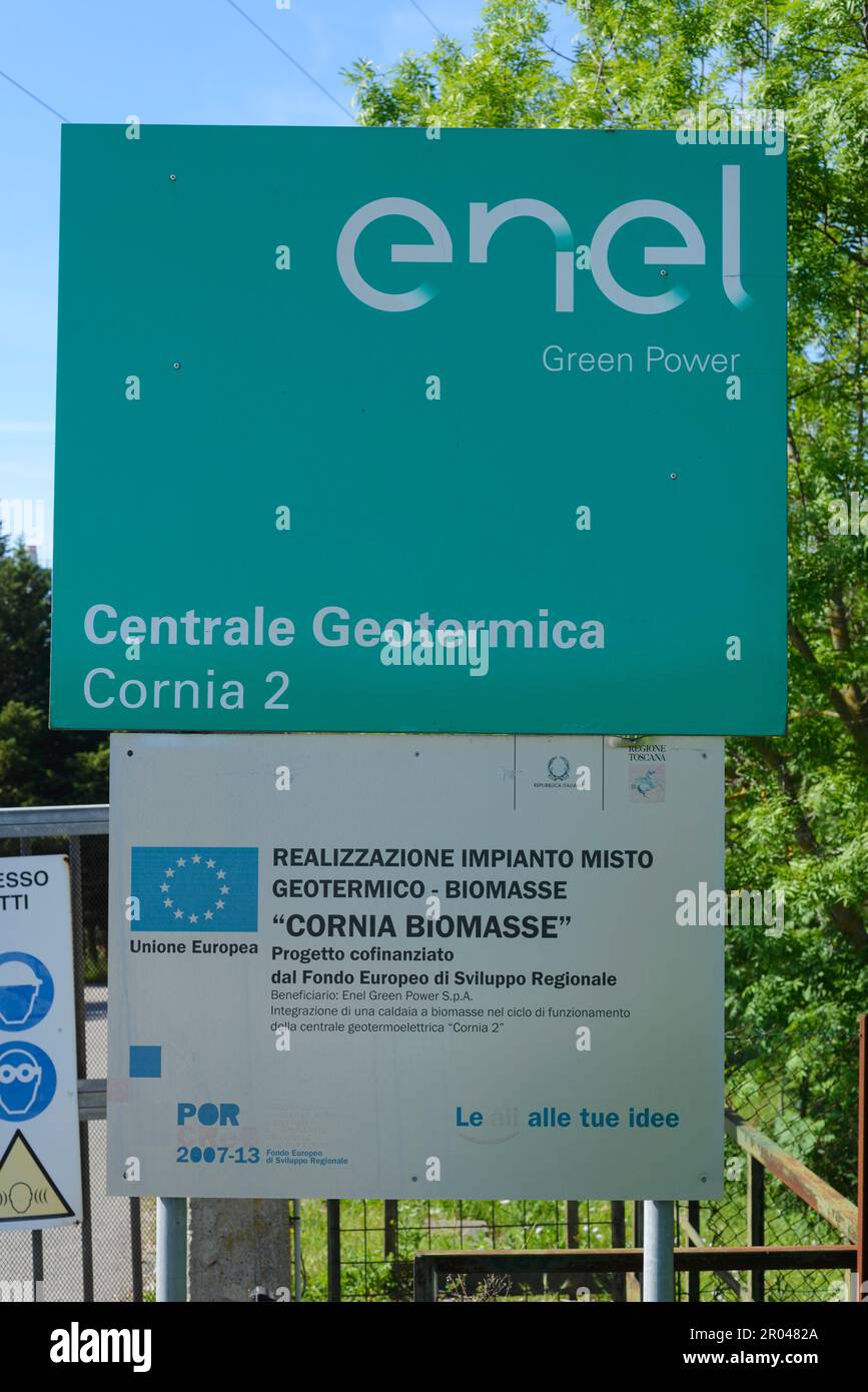 Centrale de combustion de la biomasse, centrale géothermique Cornia 2, Larderello, Toscane, Italie Banque D'Images