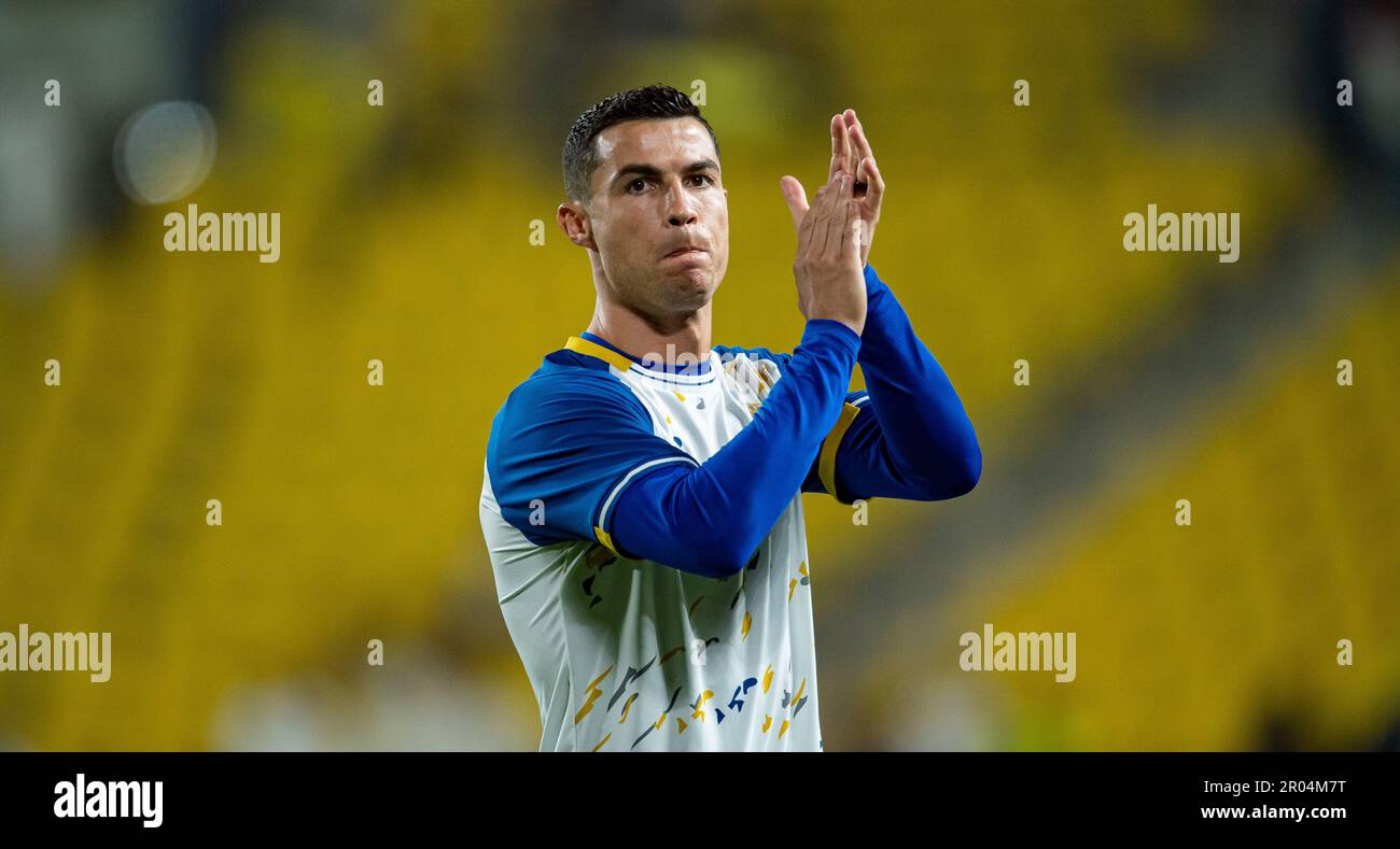 Cristiano Ronaldo du FC Al-Nassr affronte le FC Al-Raed lors de leur match de la Ligue saoudienne professionnelle 2023-24 de Roshn de la SAFF, le jour 24, au stade Al-Awwal Park sur 29 avril 2023, à Riyad, en Arabie Saoudite. Photo de Victor Fraile / Power Sport Images Banque D'Images