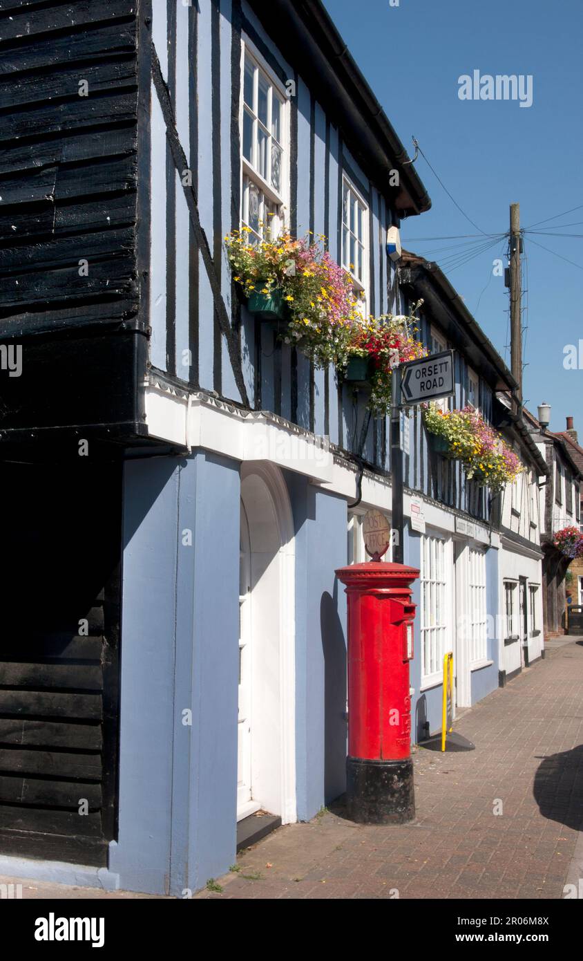 Poste bureau pilier box, Horndon on the Hill, Essex, Angleterre Banque D'Images