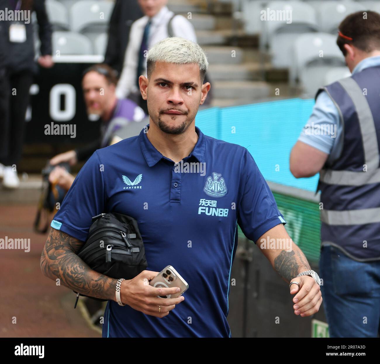 Newcastle, Royaume-Uni. 07th mai 2023. 7th mai 2023 ; St James' Park, Newcastle, Angleterre : Premier League football, Newcastle United versus Arsenal ; Bruno Guimaraes de Newcastle United arrive au St James' Park Credit: Action plus Sports Images/Alay Live News Banque D'Images