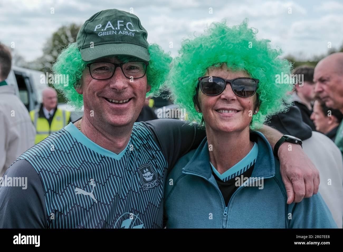 Port Vale FC, Stoke on Trent, Royaume-Uni. 7th mai 2023. Les fans de Plymouth Argyle célèbrent leur promotion en tant que champions de la EFL Sky Bet League One avec une victoire de 1-3 sur Port Vale à Vale Park, Stoke on Trent. Credit: Mark Lear / Alamy Live News Banque D'Images