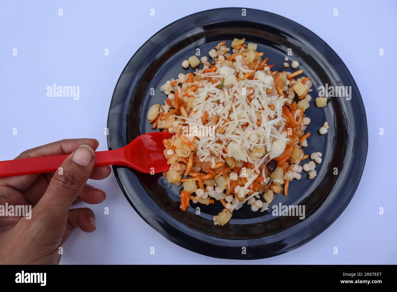 Sabudana Khichdi Sabudana khichri tapioca perles manioc sagou Khichdi Mahashivratri Shivratri Navratri RAM Navami fête de la nourriture à jeun sabudana usal Banque D'Images