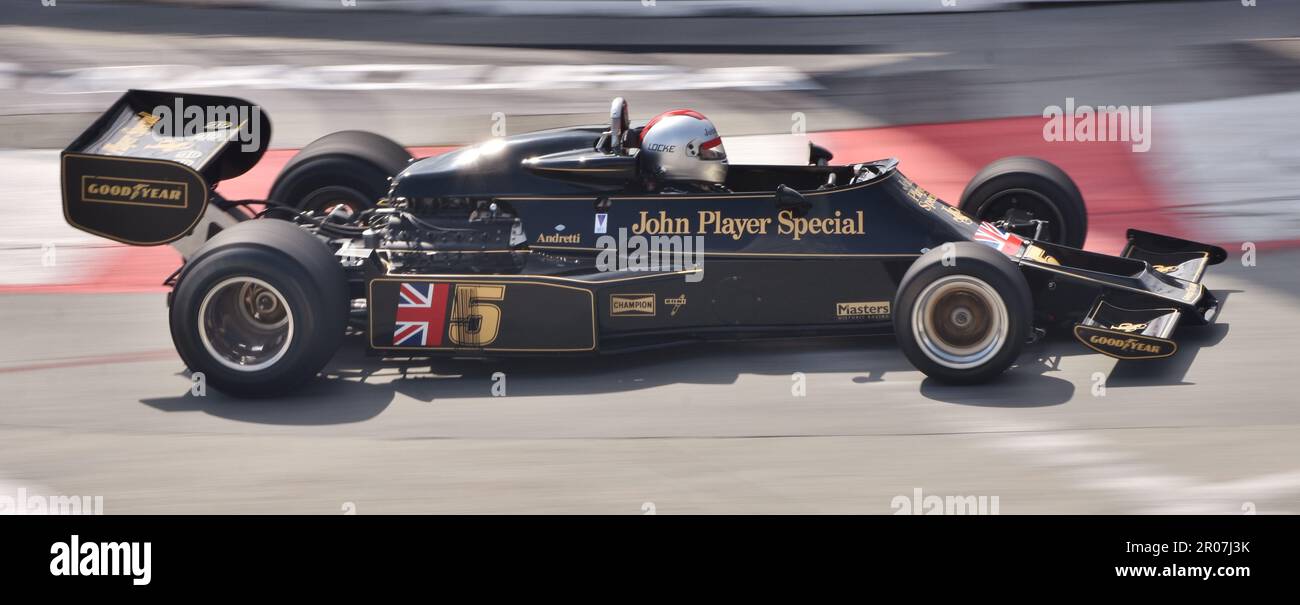 Miniature F1 Lotus 77 - Mario Andretti GP Brésil 1976 - 1/43 Spark