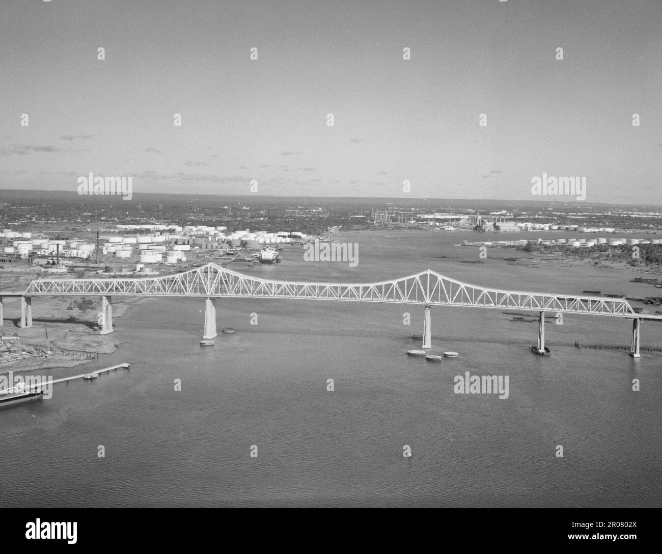 Travée en porte-à-faux du pont d'Outerbridge en élévation - pont d'Outerbridge Crossing, Spanning Arthur Kill du New Jersey à Staten Island, 1991 Banque D'Images