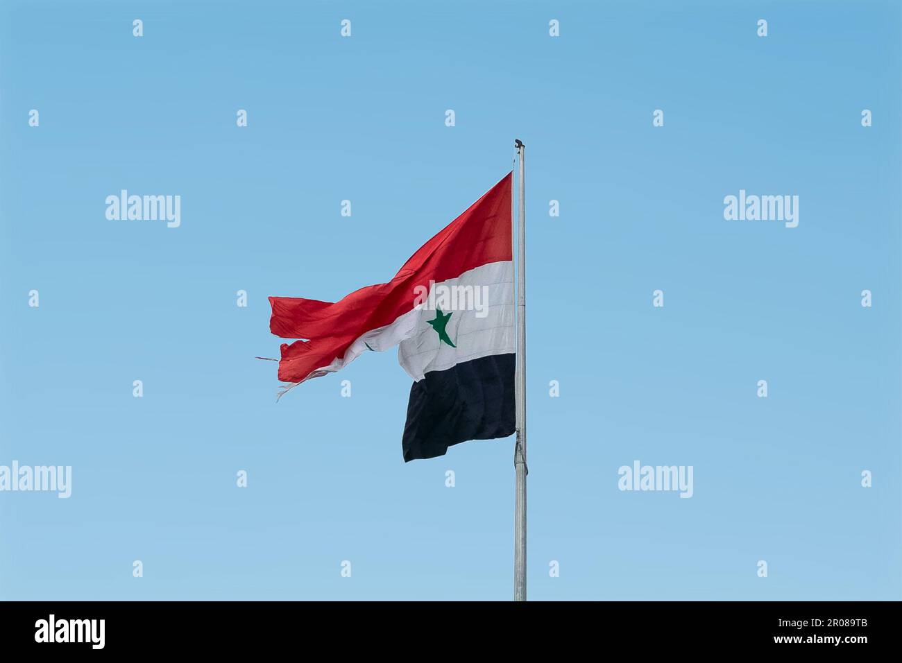 Damas, Syrie - Mai 2023 : ancien drapeau national de la Syrie, République arabe syrienne Banque D'Images