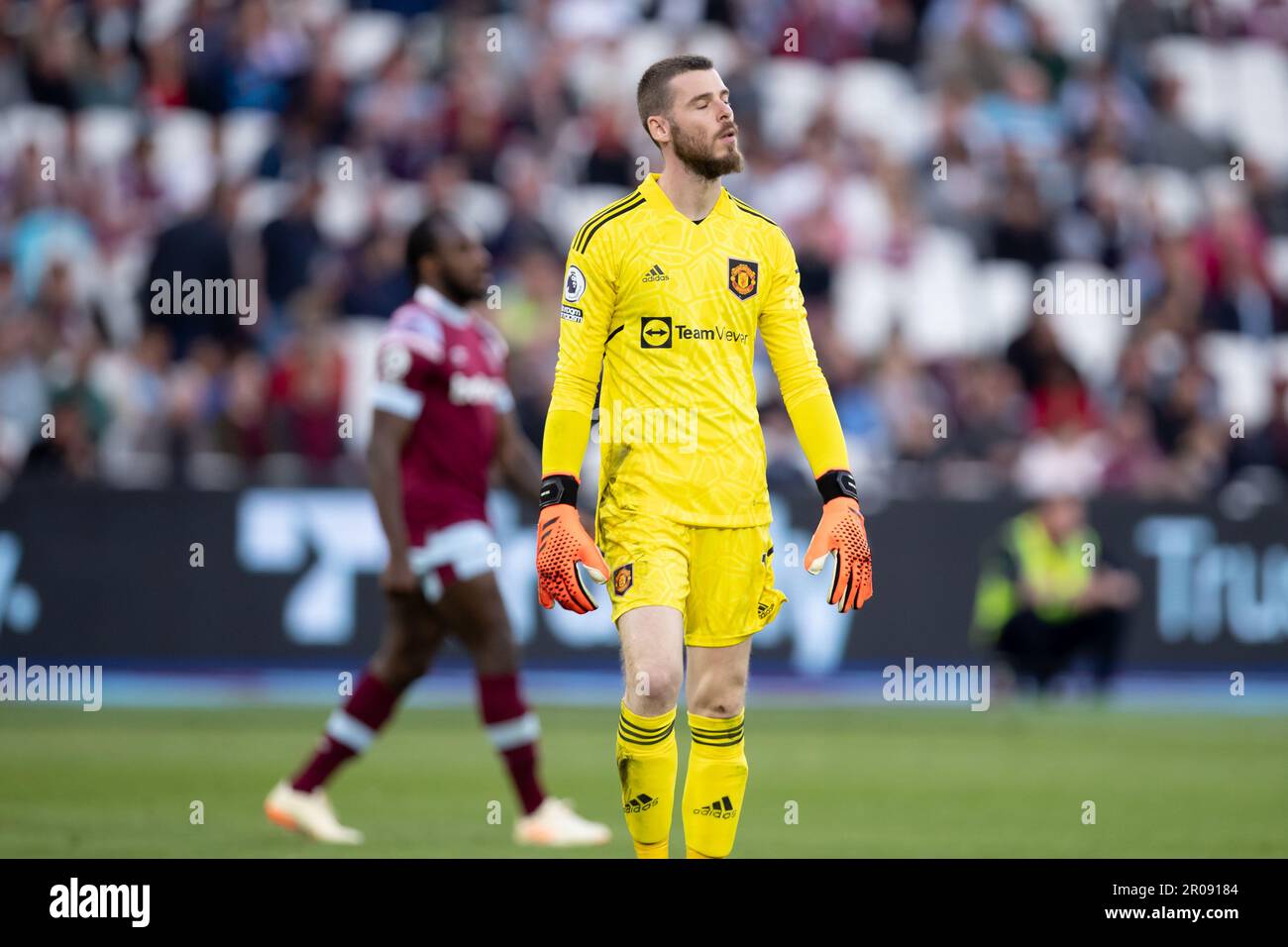 David de Gea de Manchester United gestes lors du match de la Premier League entre West Ham United et Manchester United au London Stadium, Stratford, le dimanche 7th mai 2023. (Photo: Federico Guerra Maranesi | MI News) Credit: MI News & Sport /Alamy Live News Banque D'Images