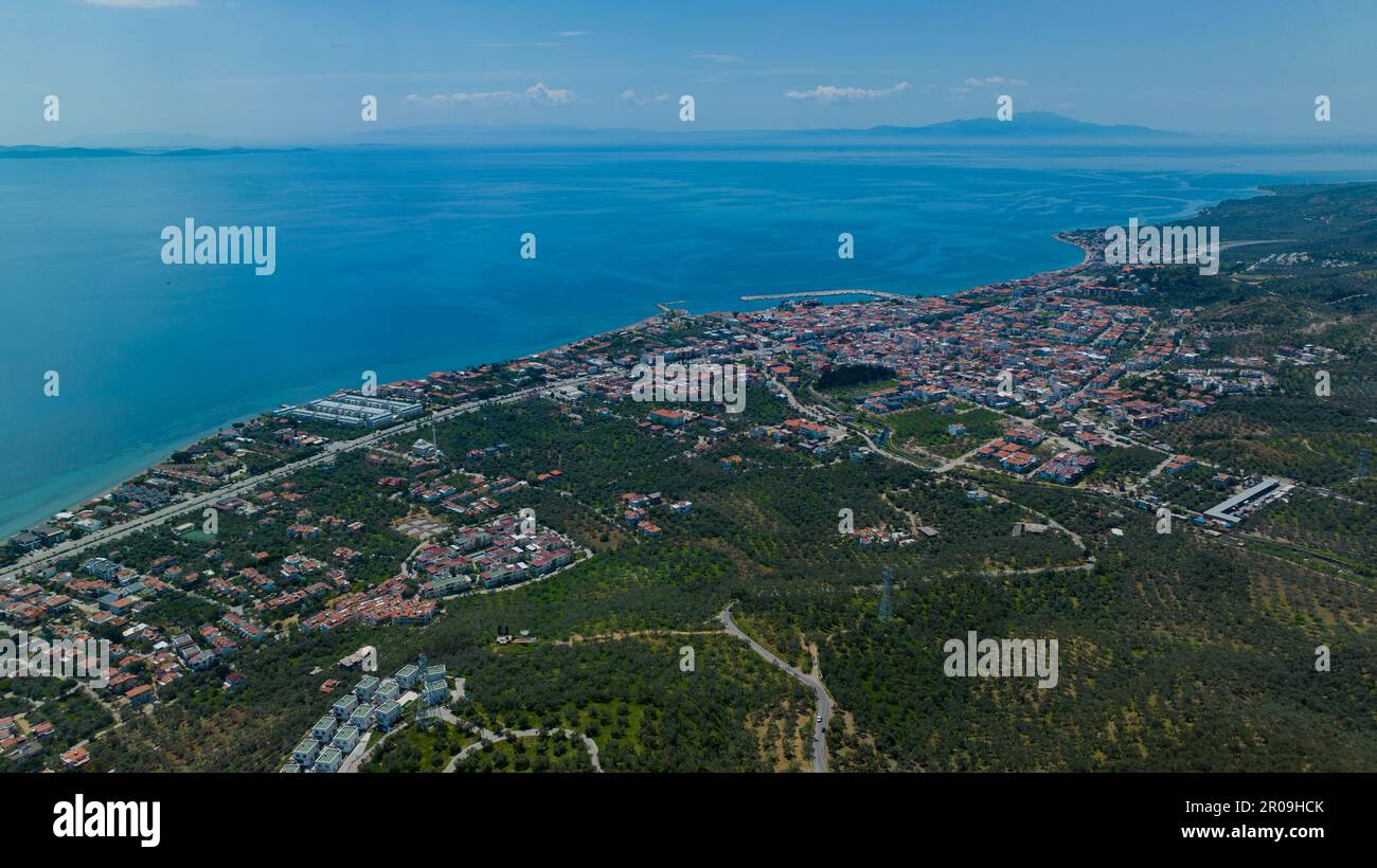 ciel sur la mer. vue sur la mer bleue et le ciel prise avec un drone Banque D'Images