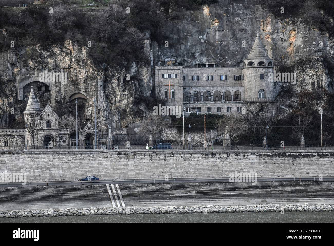 Eglise de la grotte de Gellert Hill, Budapest. Hongrie Banque D'Images