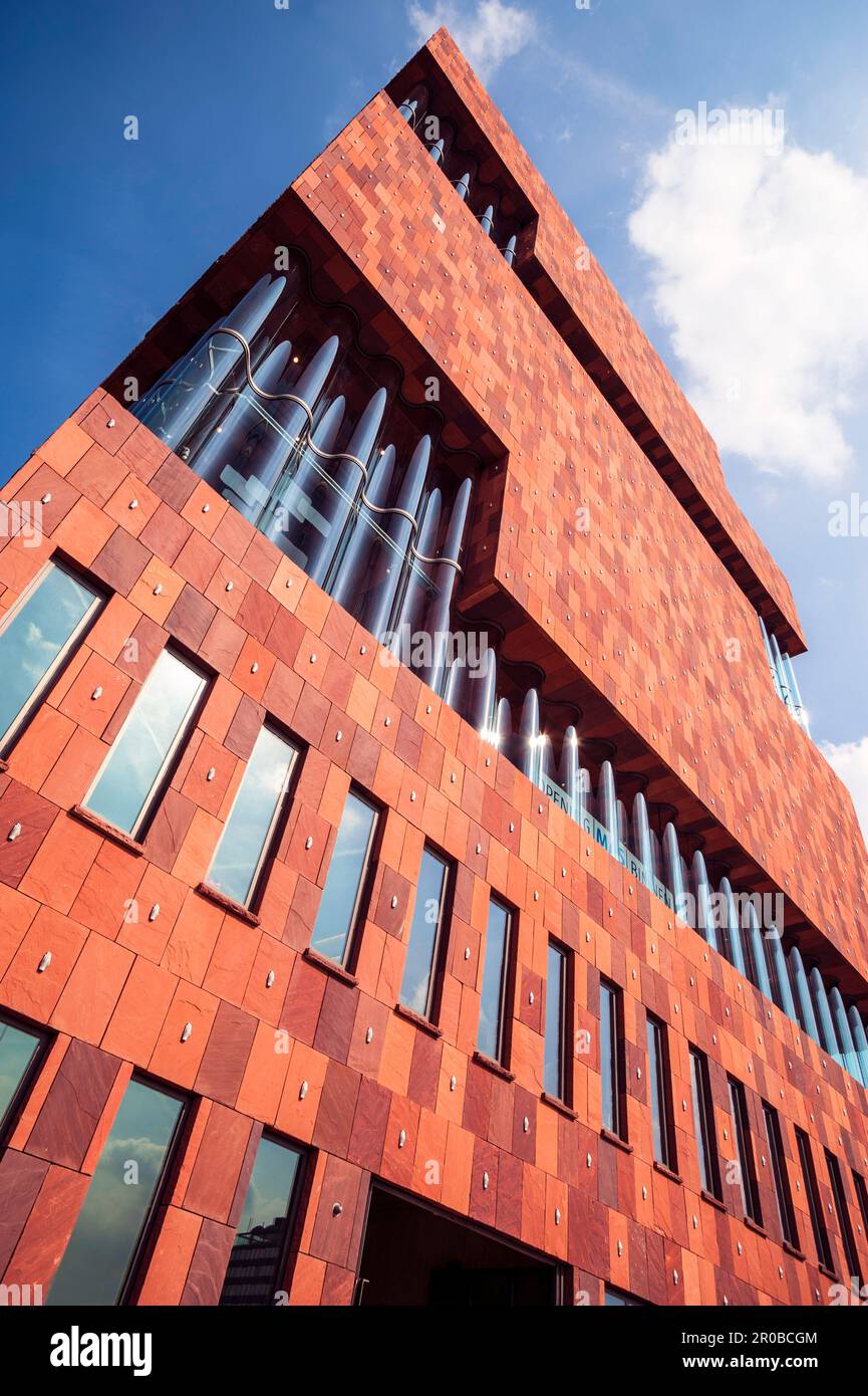 ANVERS, Belgique – 11 mai : architecture contemporaine du Musée aan de Stoom, MAS, par Neutelings Riedijk Architects Banque D'Images