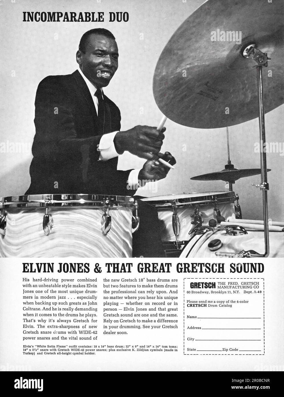 Une publicité pleine page pour Gretsch Drums d'un magazine de musique américain des années 1960 mettant en vedette le batteur de jazz Elvin Jones. Banque D'Images