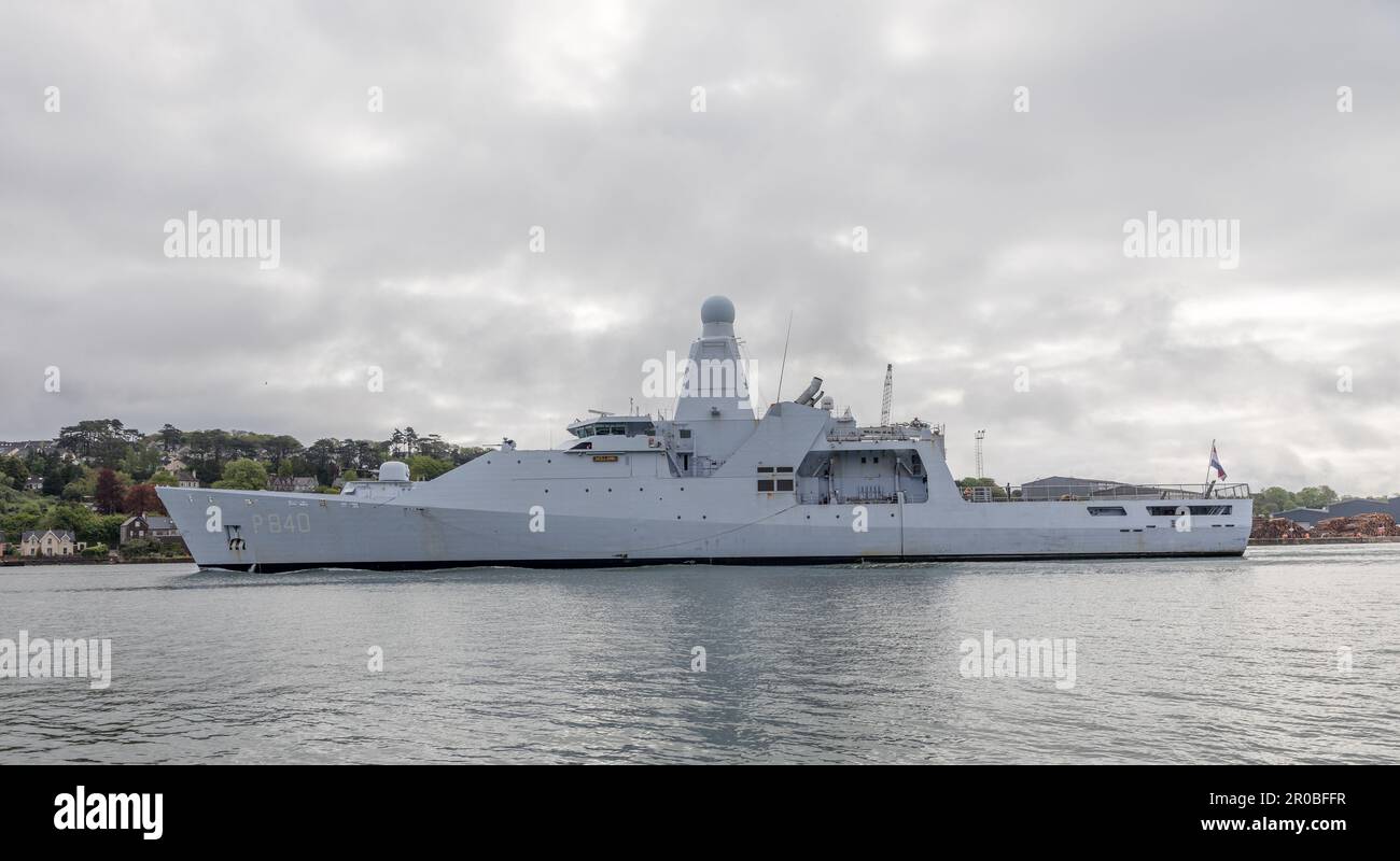 Port de Cork, Cork, Irlande. 08th mai 2023. Le navire de patrouille navale néerlandais HNLMS Holland monte la rivière sur son chemin vers le quai d'Horgan pour une courte visite à Cork, en Irlande. - Crédit; David Creedon / Alamy Live News Banque D'Images