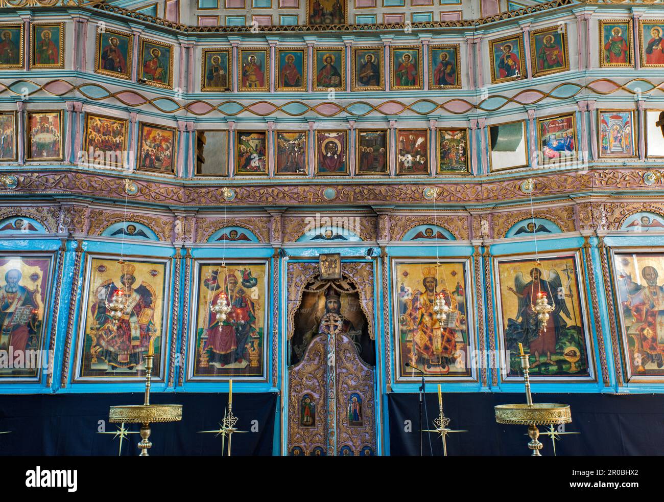 Iconostase à la basilique d'Agios Germanos, 19th cent, à côté de l'église byzantine, village d'Agios Germanos, Macédoine occidentale, Grèce Banque D'Images