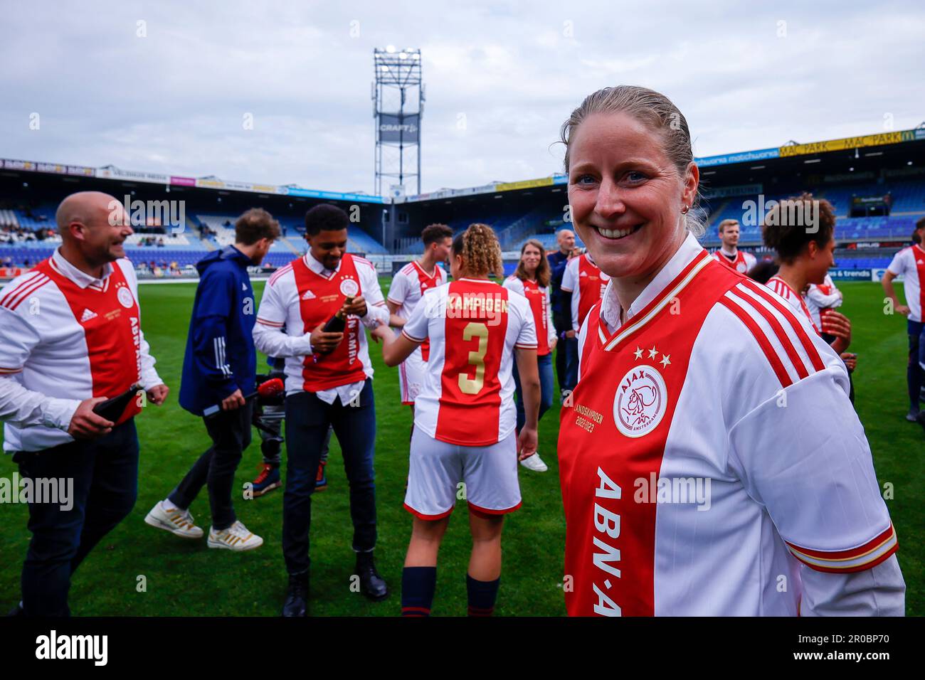 07-05-2023: Sport: PEC contre Ajax (femmes) ZWOLLE, PAYS-BAS - MAI 7: Entraîneur-chef Suzanne Bakker (AFC Ajax) pendant le match Néerlandais Azerion Eredivisiie Vro Banque D'Images