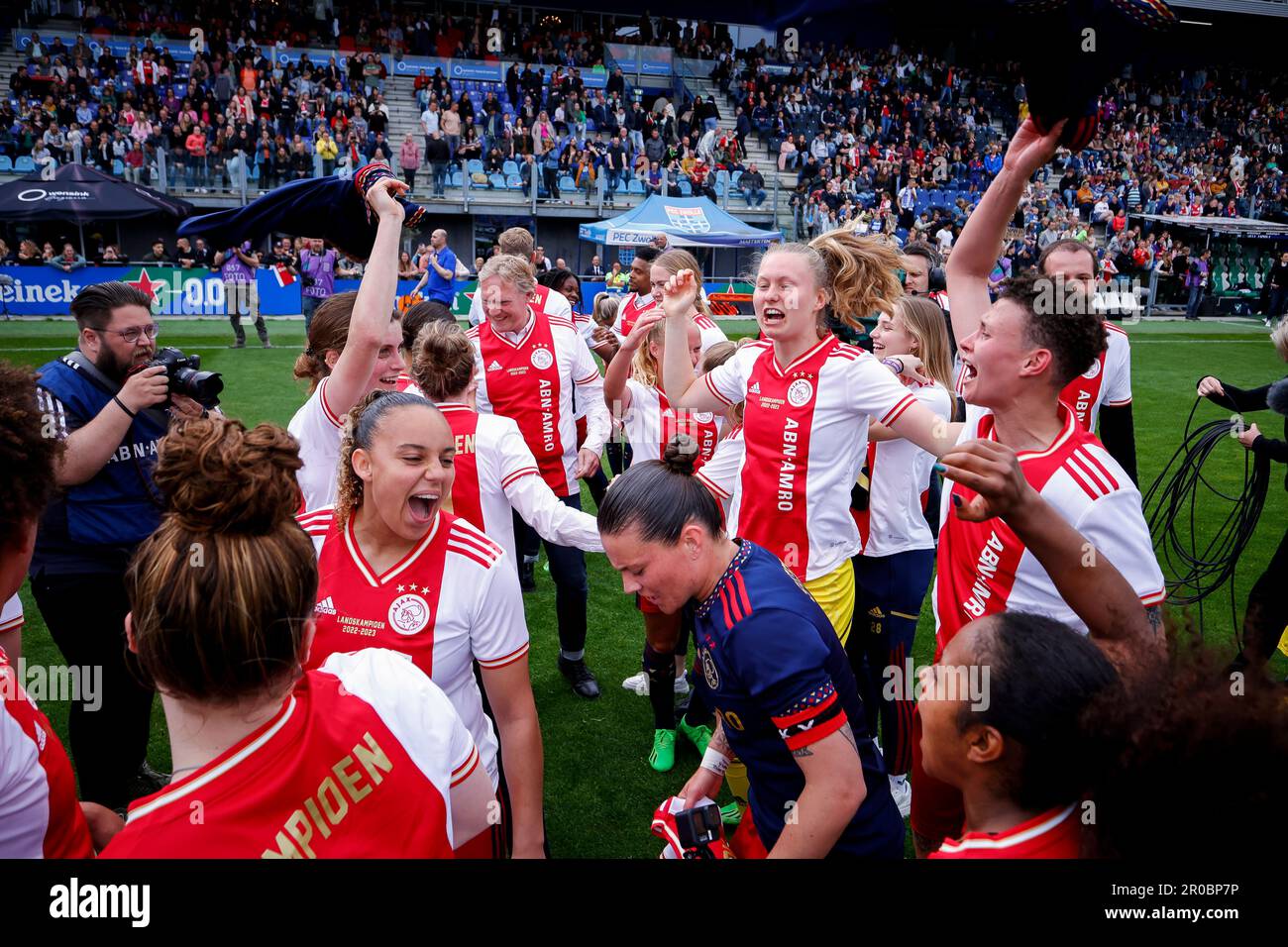 07-05-2023: Sport: PEC contre Ajax (femmes) ZWOLLE, PAYS-BAS - MAI 7: Chasity Grant (AFC Ajax), Kay Lee de Sanders (AFC Ajax), Sherida Spitse (AFC Ajax) Banque D'Images