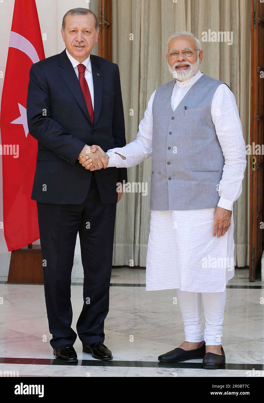 Recep Tayyip Erdogan, politicien turc, président de la Turquie, Narendra Modi, Premier ministre indien, New Delhi, Inde, 1 mai 2017 Banque D'Images