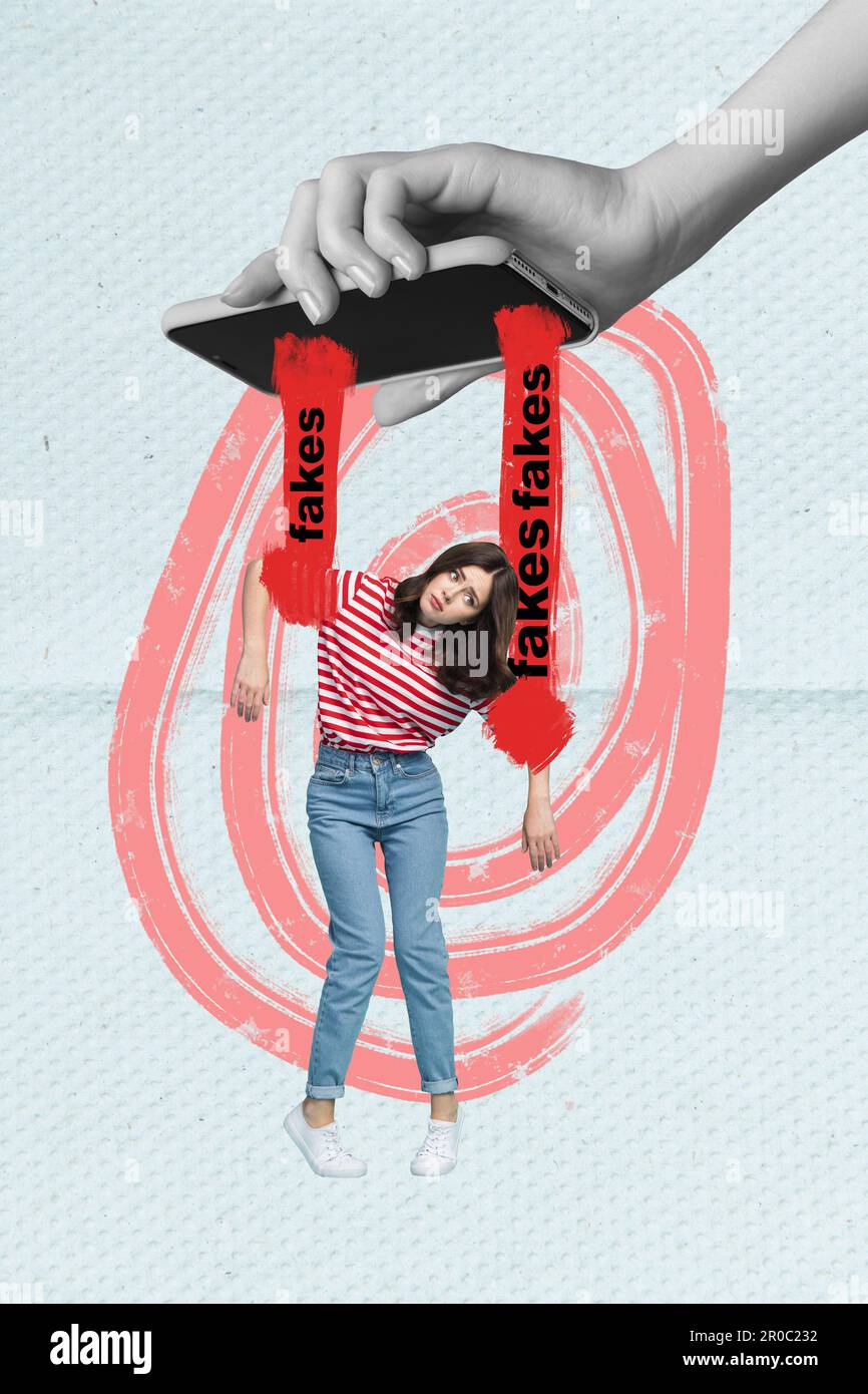Image collage absurde de jeune Hang Addicted femme subordonné fakes propagande téléphone afficher médias Internet isolés sur fond bleu Banque D'Images