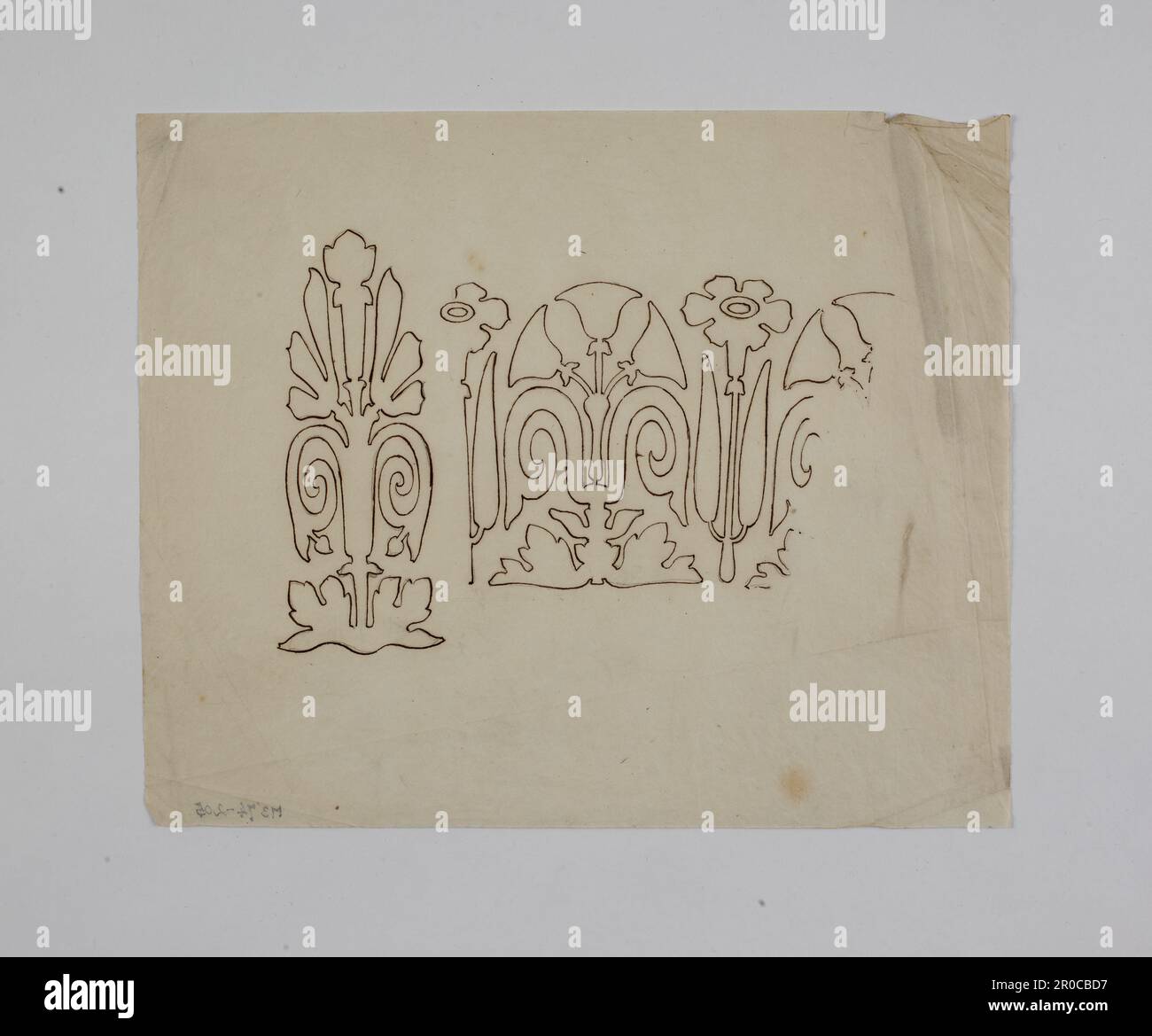 Wilkinson Tracing, Design pour décoration incrusté, 1820. Encre et crayon sur papier calque. Concepteur : George Bullock. Rapporteur pour avis: Thomas Wilkinson Banque D'Images