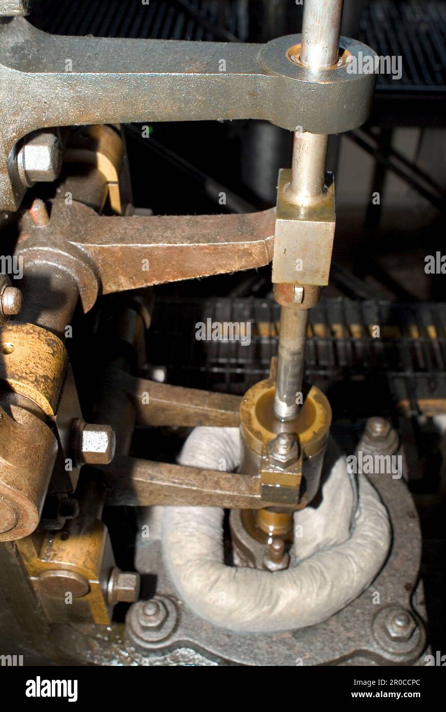 « Old Smethwick » Canal Pump Engine, 1779. Makers : Matthew Boulton et James Watt. Le moteur Smethwick a été installé près de Birmingham et mis en service en mai 1779. Aujourd'hui à ThinkTank, au Musée des sciences de Birmingham, c'est le plus vieux moteur à vapeur en service au monde. À l'origine, il s'agissait de l'un des deux moteurs à vapeur utilisés pour pomper de l'eau jusqu'au sommet de 491 pieds (150 m) du canal de la BCN Old main Line (canal de Birmingham) à Smethwick, non loin de la fonderie Soho où il a été fabriqué. Banque D'Images