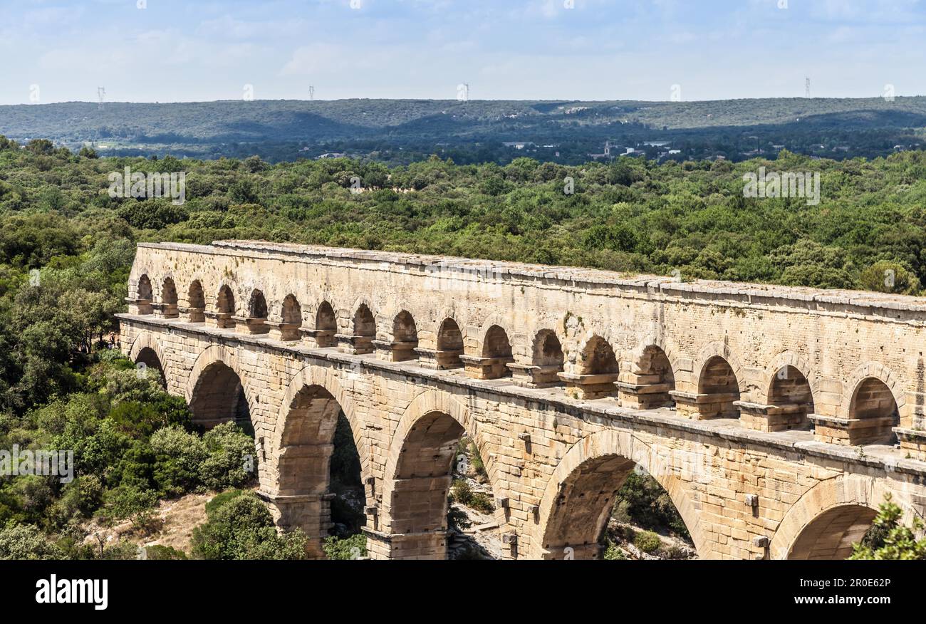 Les architectes romains et les ingénieurs hydrauliques qui ont conçu ce pont ont créé un chef-d'œuvre technique et artistique Banque D'Images