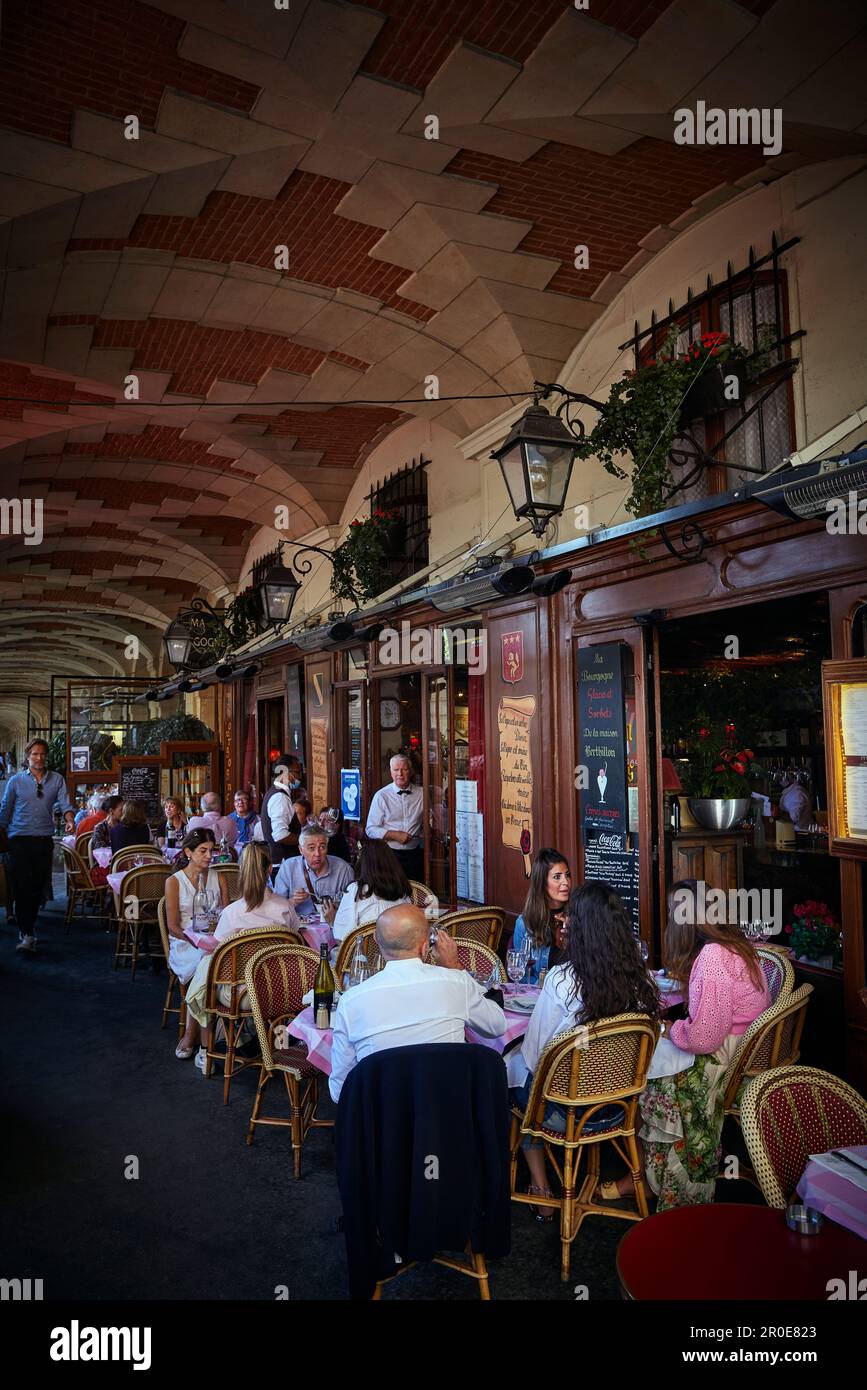 'Place des Vosges', Paris, France Banque D'Images