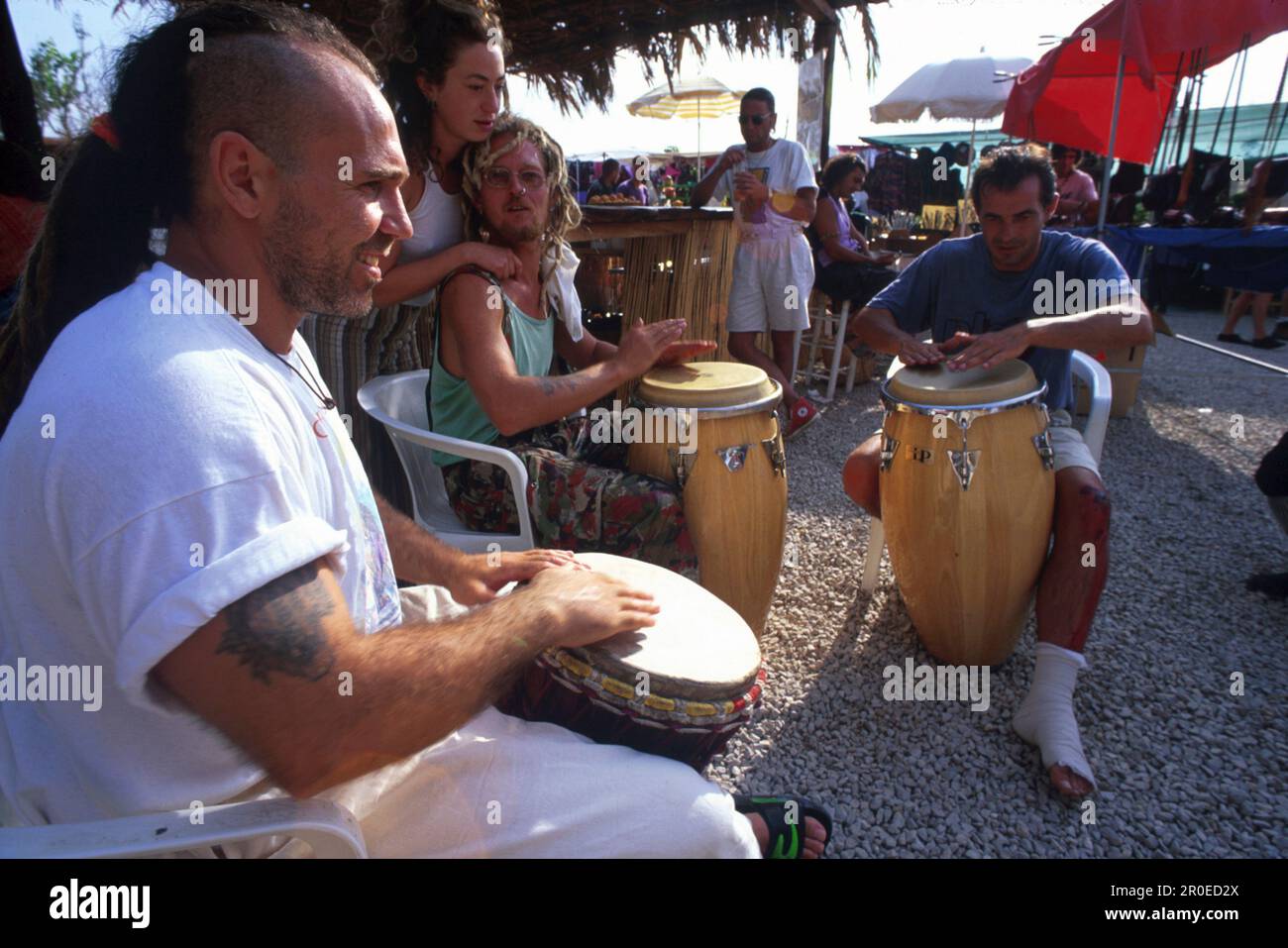 Hippies trommeln, Markt Las Dalias, San Carlos, Ibiza Balearen, Espagnol Banque D'Images