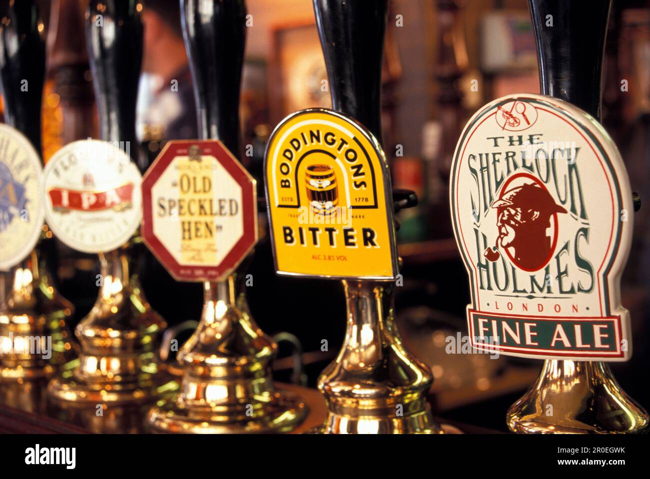 Taps at Sherlock Holmes Pub, Northumberland Street, The Strand, Londres, Angleterre, Grande-Bretagne, Europe Banque D'Images