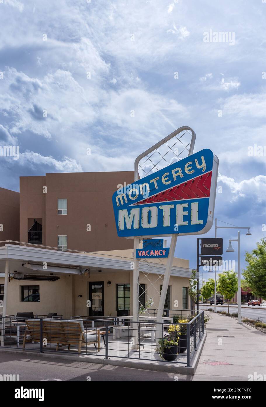 Extérieur de Monterey Motel, un Motor inn rénové construit sur la route 66 dans la vieille ville, Albuquerque, Nouveau-Mexique. Banque D'Images