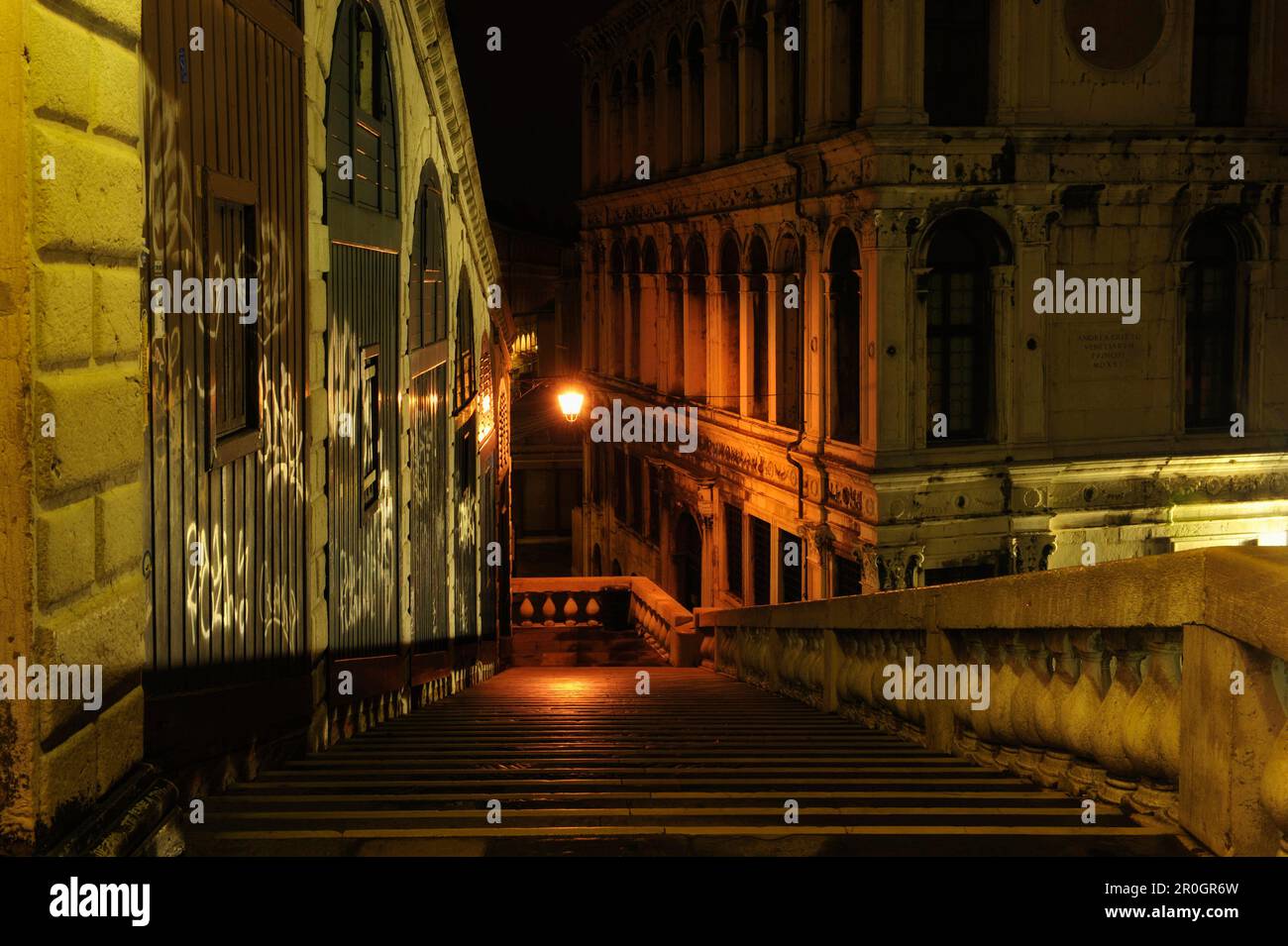Ponte di Rialto, le pont du Rialto, Venise, Italie Banque D'Images