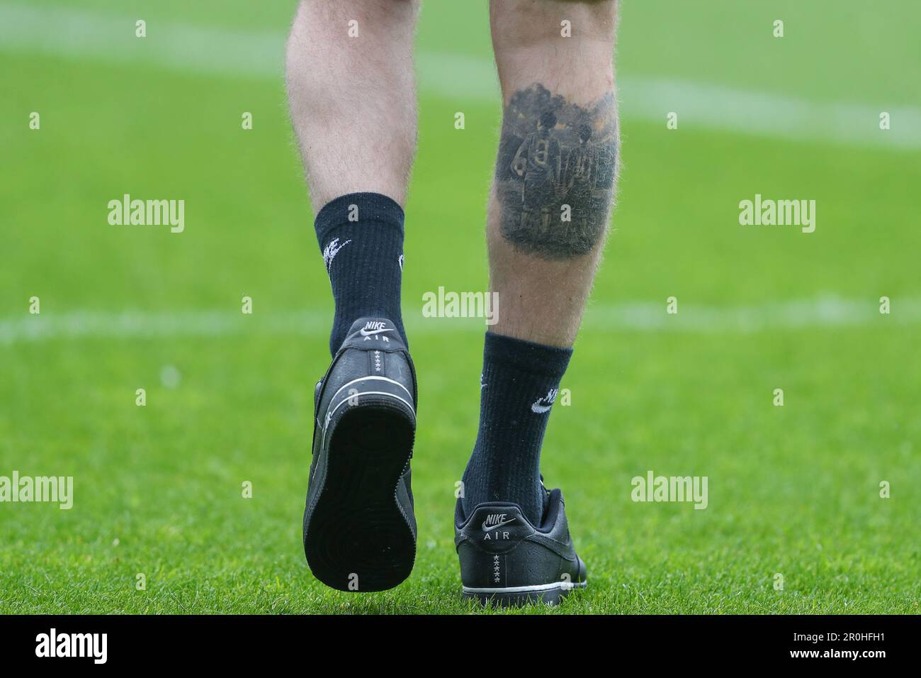 Birmingham, Royaume-Uni. 08th mai 2023. Oliver McBurnie #9 de Sheffield United LEG tatouage avant le match du championnat Sky Bet Birmingham City vs Sheffield United à St Andrews, Birmingham, Royaume-Uni, 8th mai 2023 (photo de Gareth Evans/News Images) à Birmingham, Royaume-Uni le 5/8/2023. (Photo de Gareth Evans/News Images/Sipa USA) Credit: SIPA USA/Alay Live News Banque D'Images