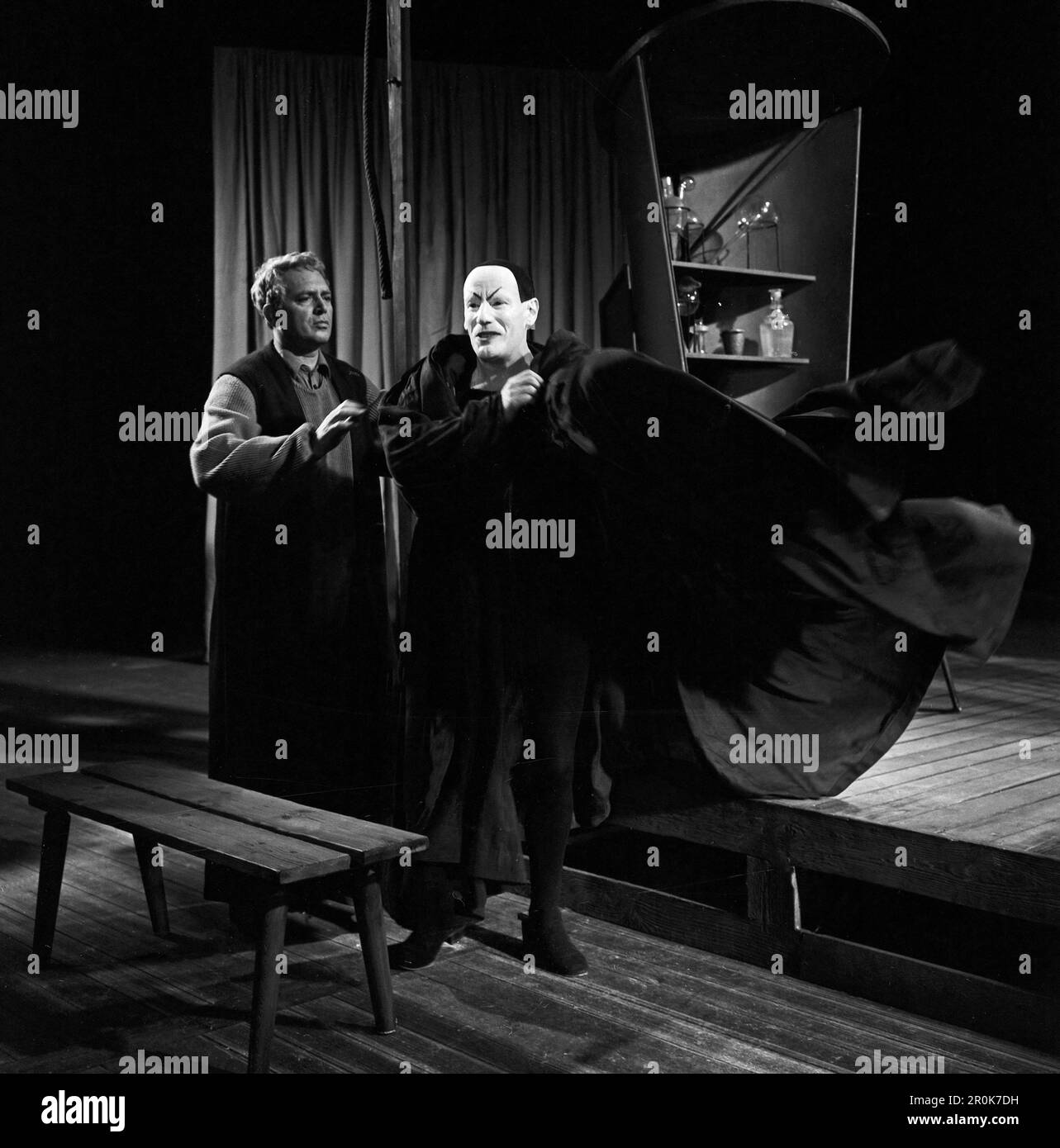 Faust, Spielfilm nach dem Stück von Johann Wolfgang von Goethe, Deutschland 1960, Regie: Peter Gorski, Darsteller: Wwill Quadflieg, Gustaf Gründgens Banque D'Images