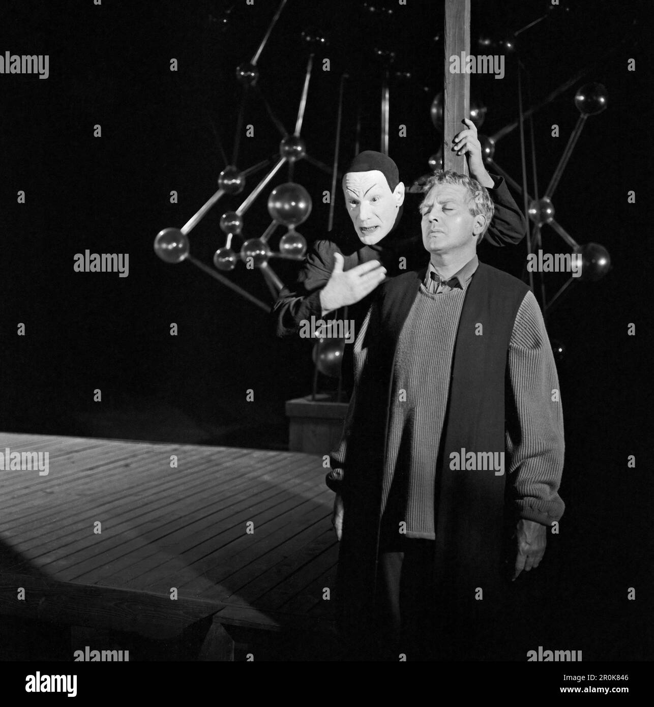 Faust, Spielfilm nach dem Stück von Johann Wolfgang von Goethe, Deutschland 1960, Regie: Peter Gorski, Darsteller: Gustaf Gründgens, Wwill Quadflieg Banque D'Images