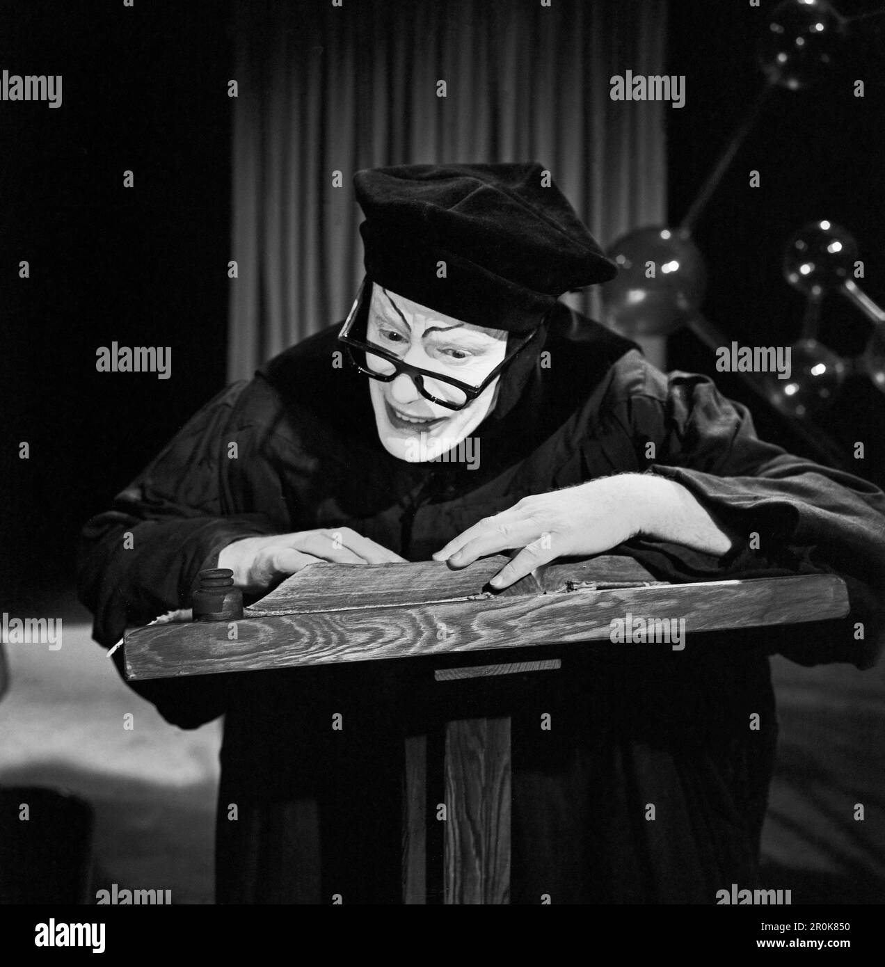 Faust, Spielfilm nach dem Stück von Johann Wolfgang von Goethe, Deutschland 1960, Regie: Peter Gorski, Darsteller: Gustaf Gründgens Banque D'Images