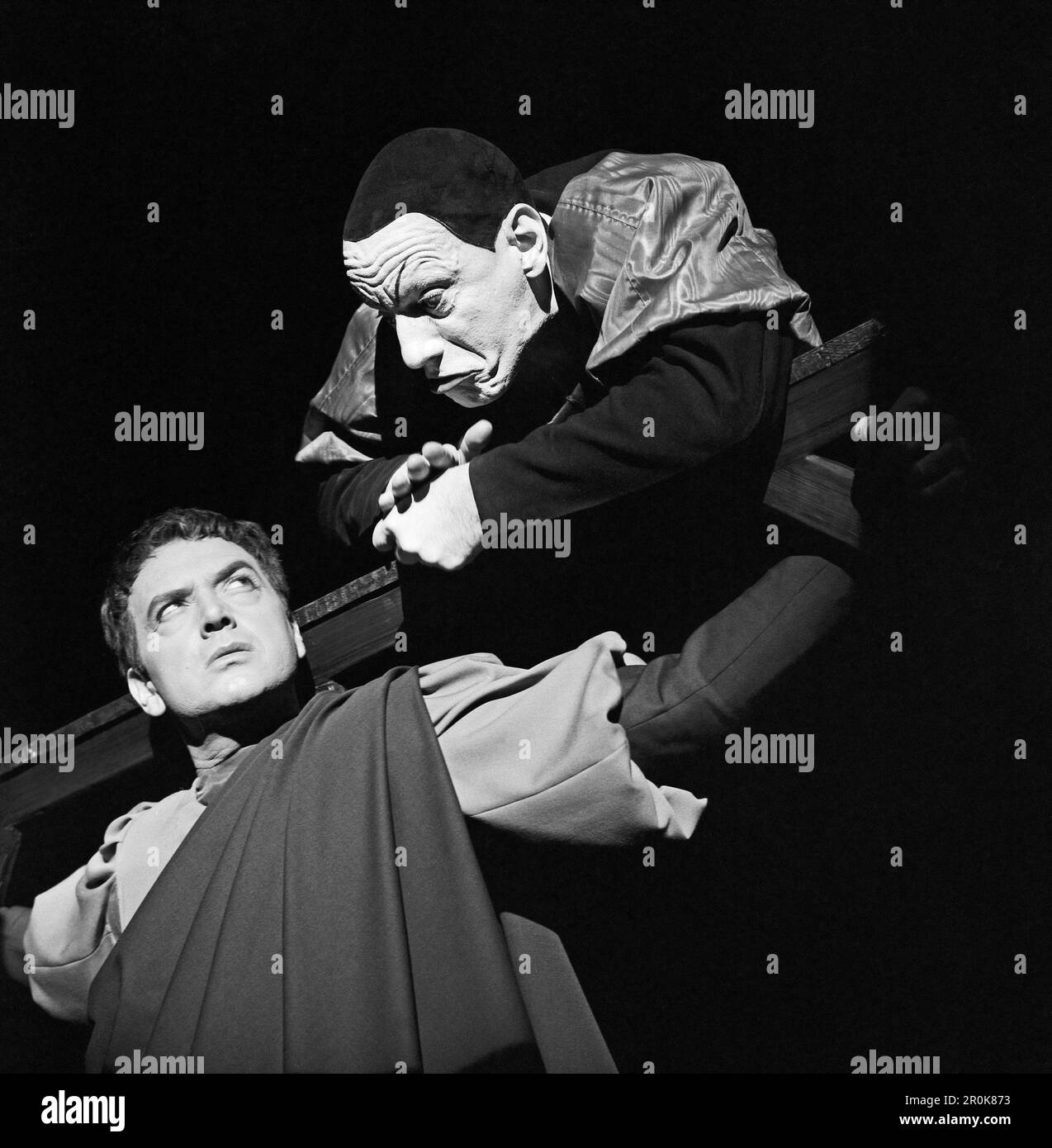 Faust, Spielfilm nach dem Stück von Johann Wolfgang von Goethe, Deutschland 1960, Regie: Peter Gorski, Darsteller: Wwill Quadflieg, Gustaf Gründgens Banque D'Images