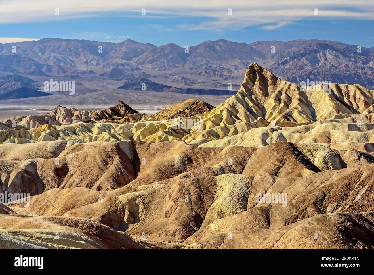 Badlands colorés à Death Valley, parc national de la Vallée de la mort, Californie, États-Unis Banque D'Images