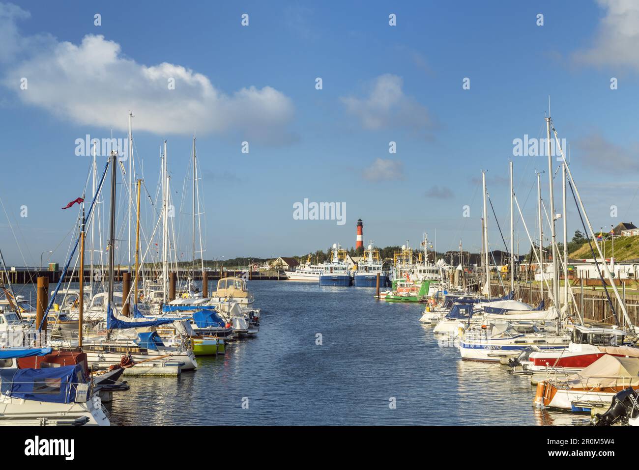 Phare et port à Hörnum, Île de Frise du Nord Sylt, côte de la mer du Nord, Schleswig-Holstein, Allemagne du Nord, Europe Banque D'Images