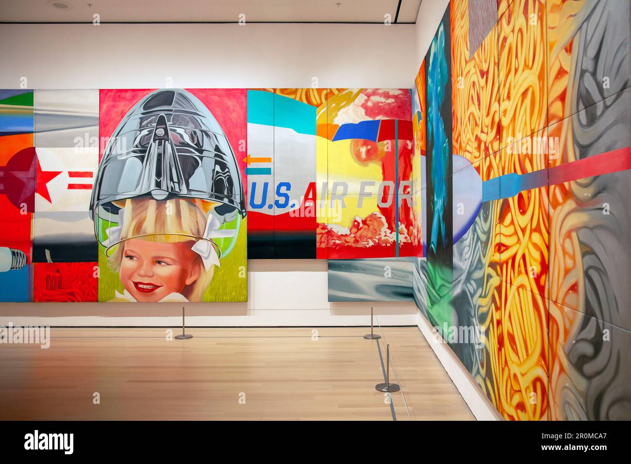 James Rosenquist Grande peinture 'F-111' au MOMA à New York, Etats-Unis Banque D'Images