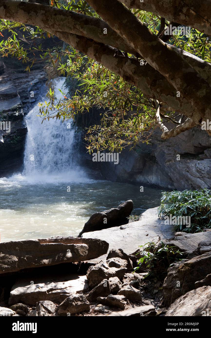Cascade de Mae sa, Chiang Mai, Thaïlande Banque D'Images