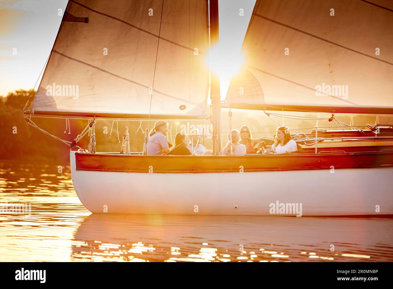 Équipage dans le taxi conducteur, DEUX VOIES SIR SHACKLETON SUR L'AMMERSEE Ammersee, Bavière Allemagne * Lac Ammer, Bavière, Allemagne Banque D'Images