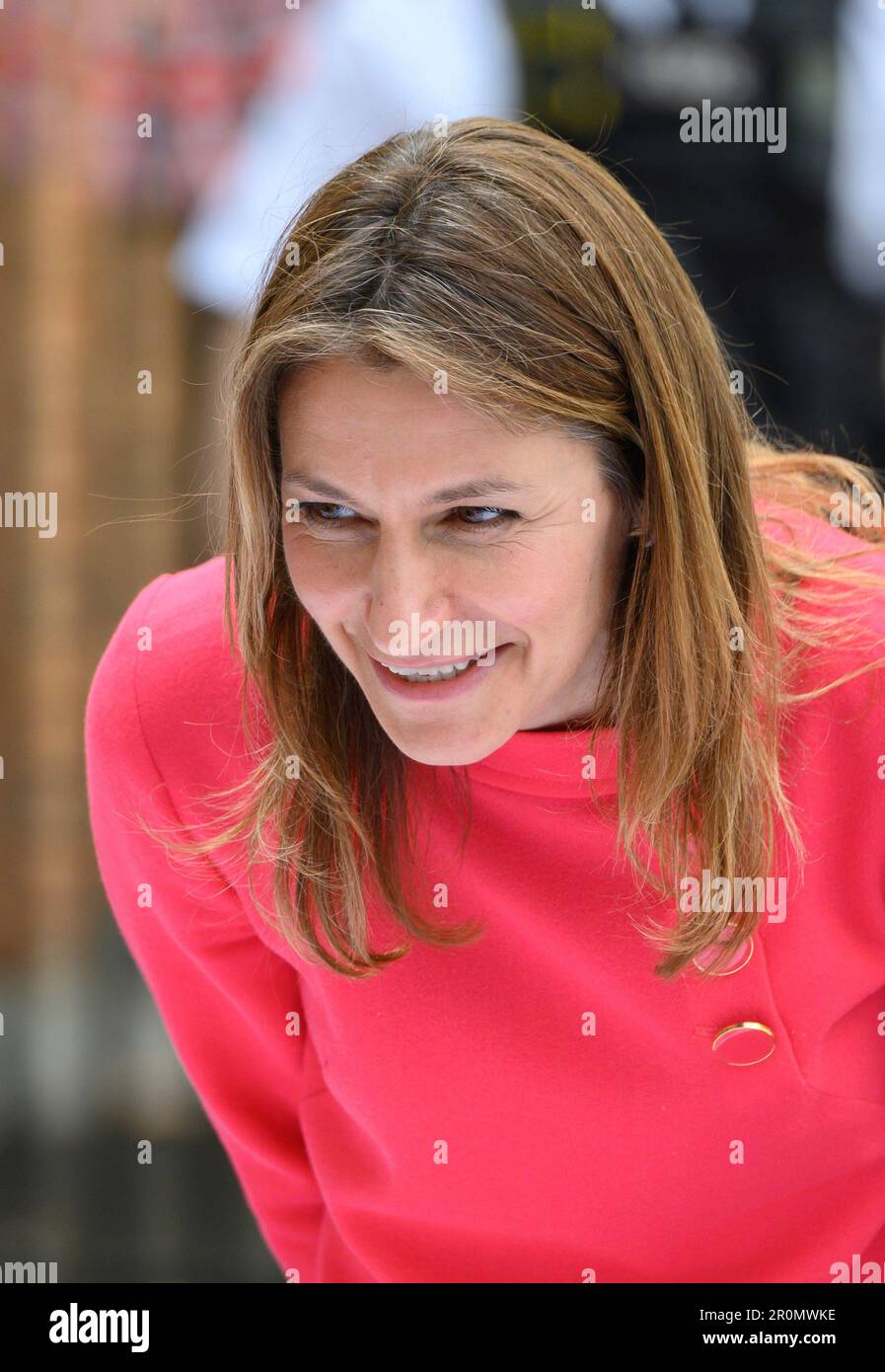 Lucy Frazer MP (secrétaire d'État à la Culture, aux médias et aux Sports) participant au grand déjeuner de Coronation organisé par Rishi Sunak et son épouse Akshata Murty i Banque D'Images