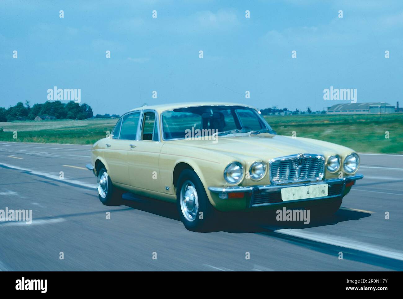 Jaguar modèle XJ 6 série II, Royaume-Uni 1976 Banque D'Images