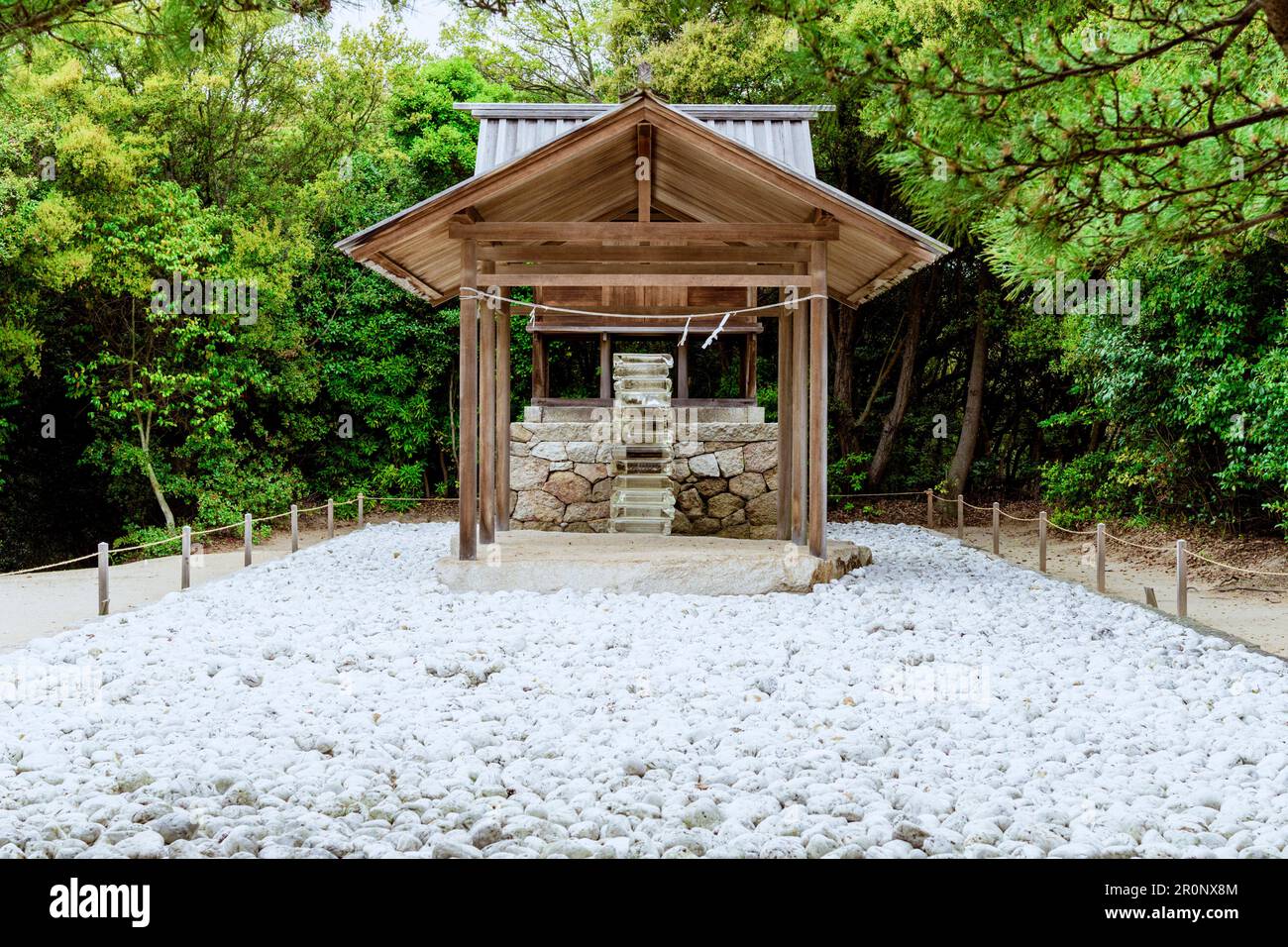 Shinto Shrine conçu par Hiroshi Sugimoto (Naoshima/Japon) Banque D'Images