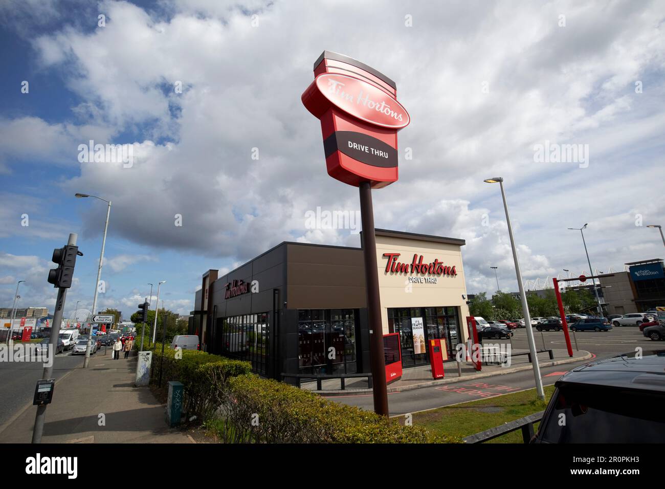 le café tim hortons traverse boucher Road Belfast, Irlande du Nord, royaume-uni Banque D'Images