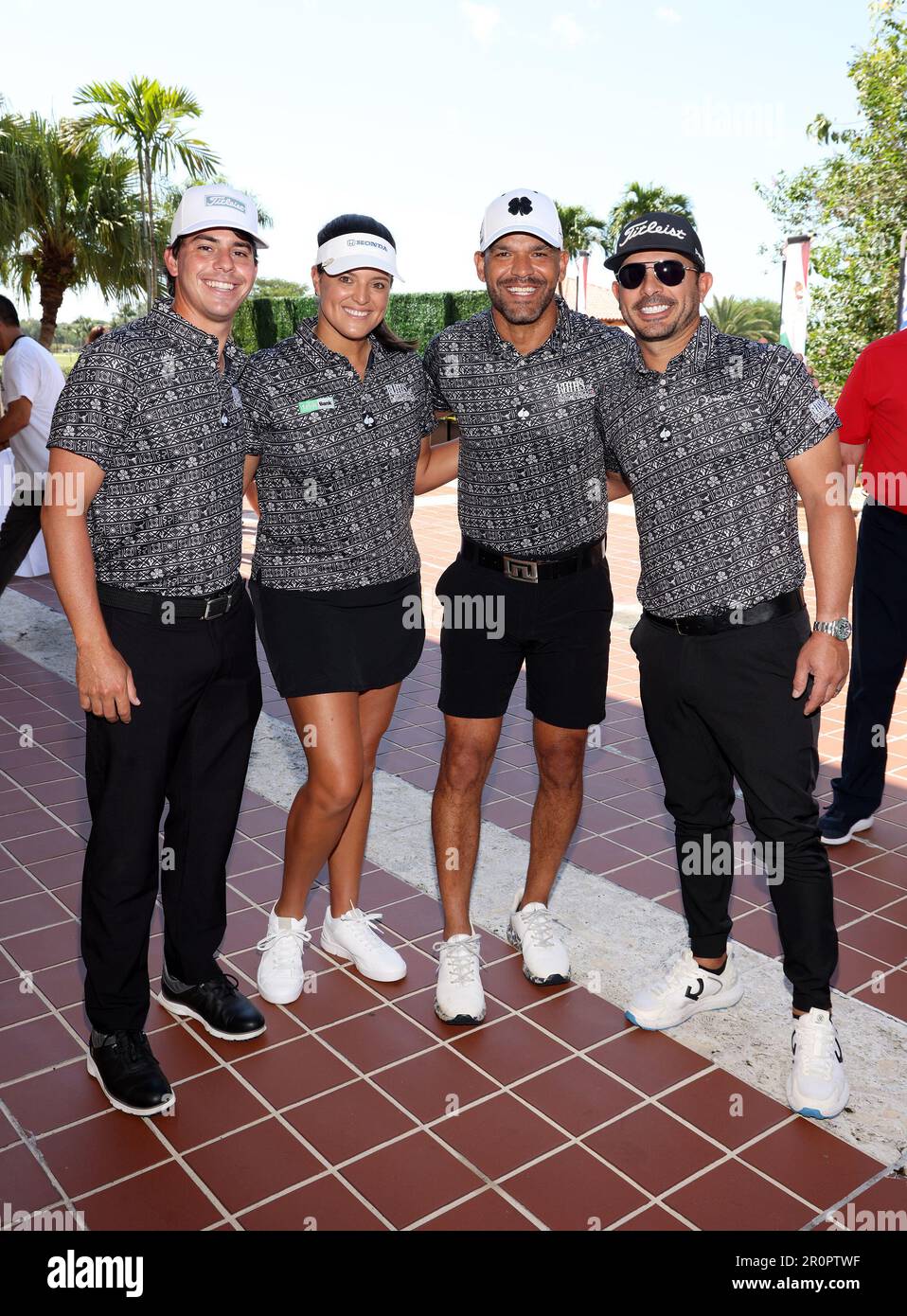 Miami, États-Unis d'Amérique. 09th mai 2023. CORAL GABLES, FL - MAI 9 : Robi Calvesbert, golfeur LPGA, Magrife Torres, acteur Amaury Nolasco et Erick Juan Morales participent au tournoi de golf annuel 2nd de la Fondation Maestro Cares au Biltmore Hotel and Country Club on 9 mai 2023 à Coral Gables, en Floride. (Photo par Alberto E. Tamargo/Sipa USA) crédit: SIPA USA/Alay Live News Banque D'Images