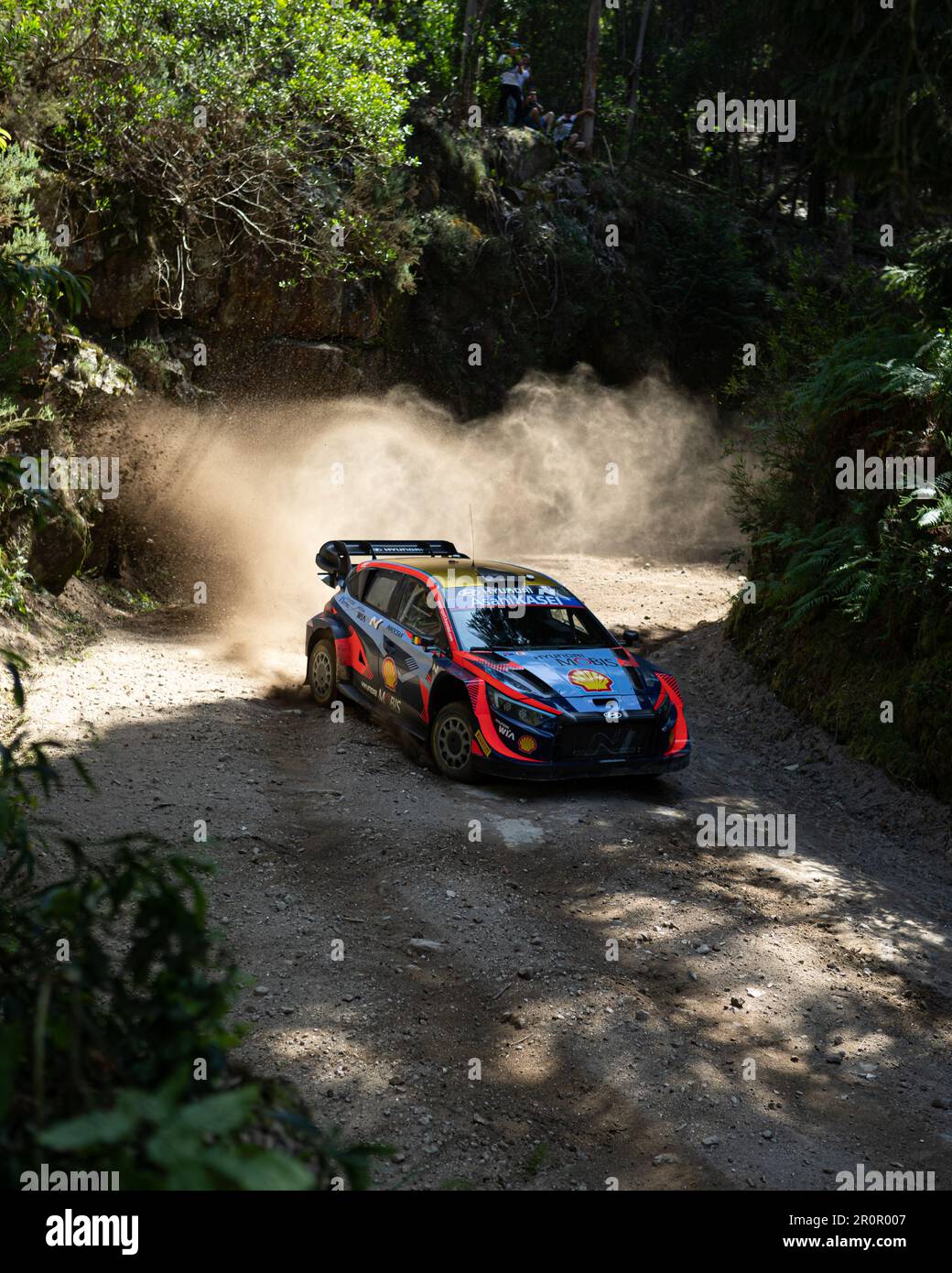 Banlieue d'Afife, Portugal - 01 mai 2023 : Thierry NEUVILLE (bel), Martijn WYDAEGHE (bel) HYUNDAI SHELL MOBIS WRT, HYUNDAI I20 coupe WRC, journée d'essai Banque D'Images