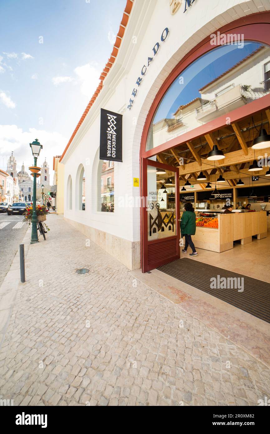 Mercado Municipal de Mafra recém requalificado [rénovation du marché municipal de la ville Mafra - Portugal] Banque D'Images