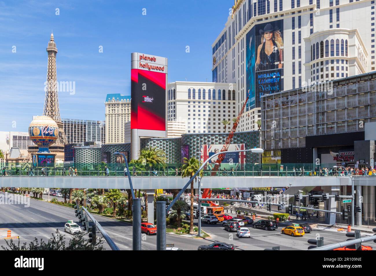 Passerelle piétonne au-dessus de Las Vegas Blvd à Las Vegas, Nevada. Banque D'Images