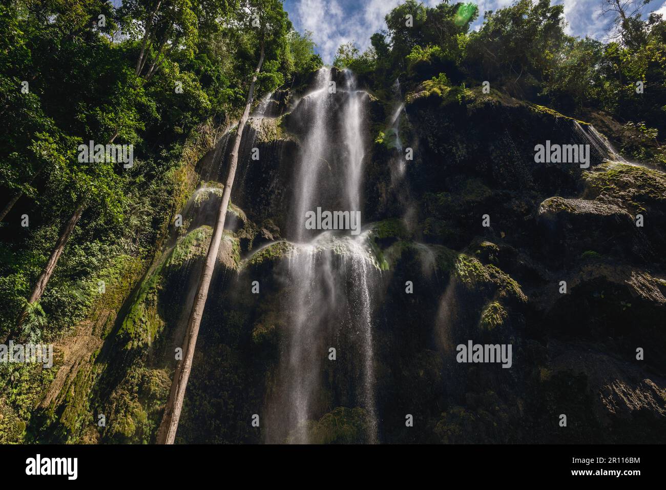 Tumalog Falls, une belle cascade à Oslob, île de Cebu, philippines Banque D'Images