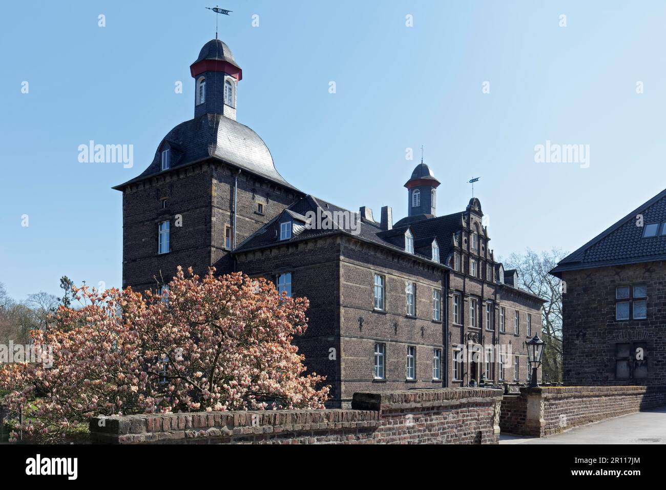 Château Hugenpoet, manoir, hôtel-château et restaurant, Essen-Kettwig, région de la Ruhr, Rhénanie-du-Nord-Westphalie, Allemagne Banque D'Images