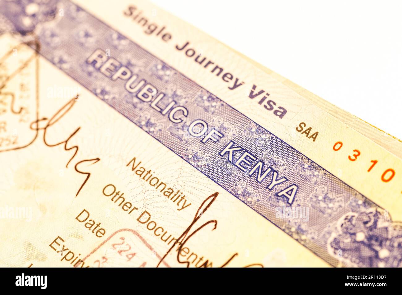 Détail du Kenya visa demandé sur le passeport Photo Stock - Alamy