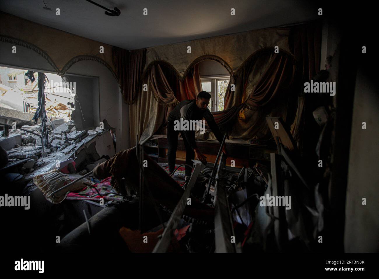 Gaza, Palestine. 11th mai 2023. Maison de la famille al-Misri, complètement détruite après qu'Israël ait lancé des frappes aériennes dans le district de Beit Lahia, dans la ville de Gaza, à Gaza, sur 11 mai 2023. Photo de Ramez Habboub/ABACAPRESS.COM crédit: Abaca Press/Alay Live News Banque D'Images